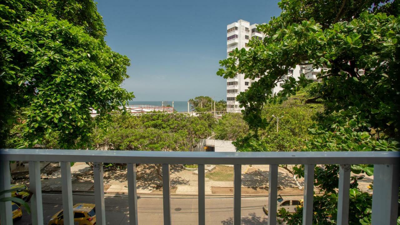 Hollywood Beach Suite Cartagena Bagian luar foto