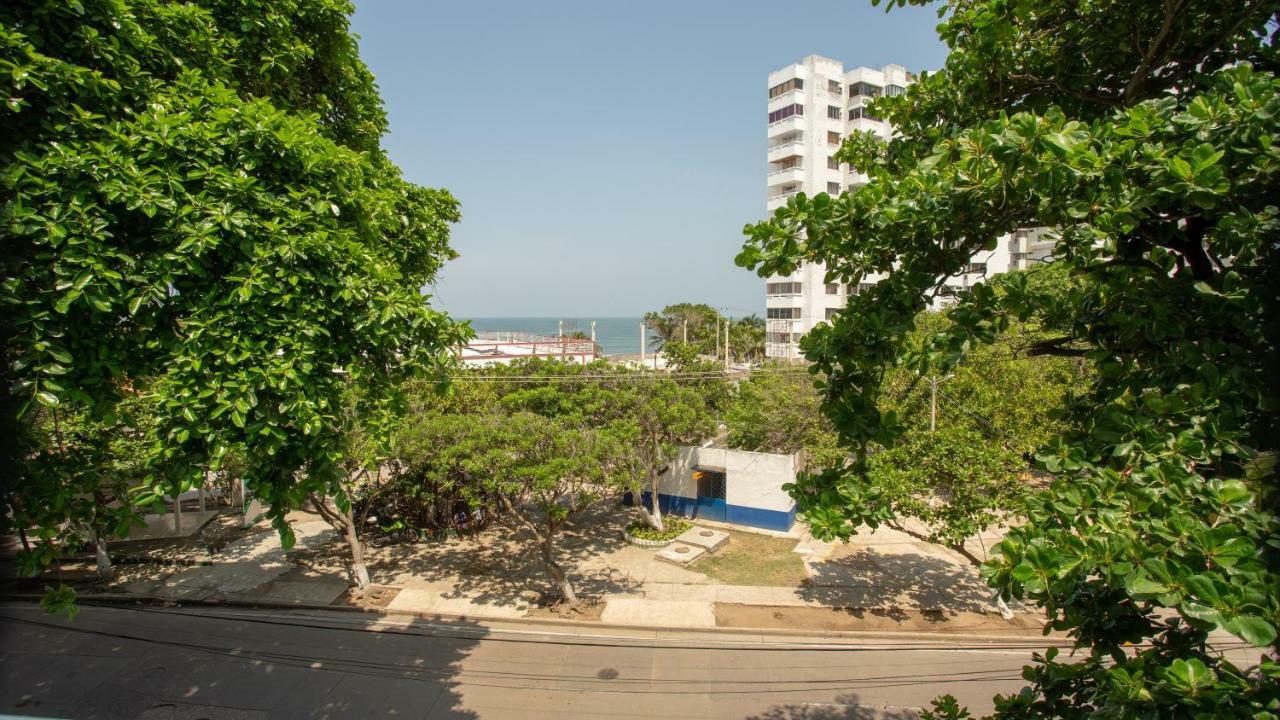 Hollywood Beach Suite Cartagena Bagian luar foto